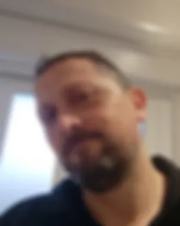 Vom Partner bereitgestelltes Porträt